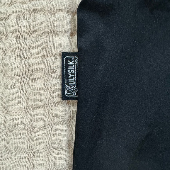 Lilysilk zipper pillow cases - Picture 6 of 7